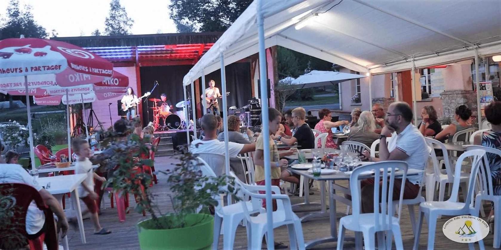 Camping - Piscine - Ccbaieb Montjoie-en-Couserans Extérieur photo