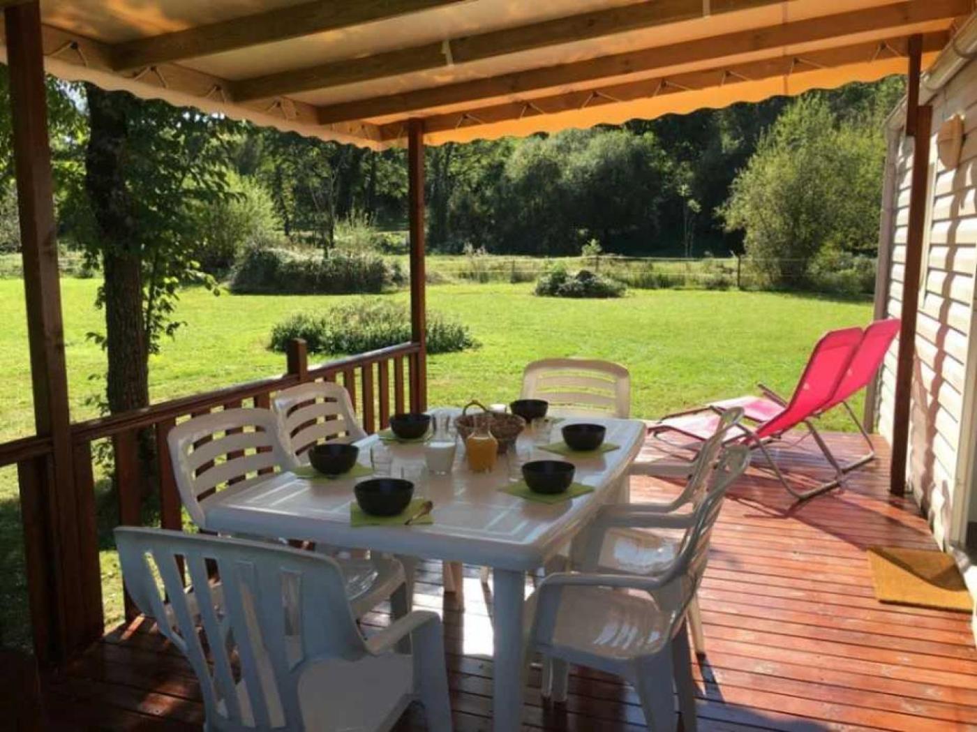 Camping - Piscine - Ccbaieb Montjoie-en-Couserans Extérieur photo