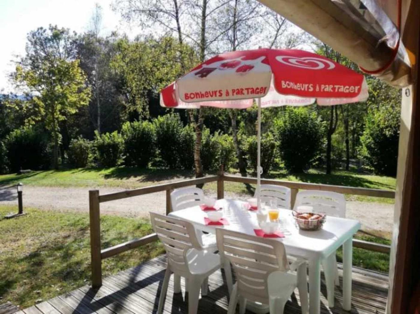 Camping - Piscine - Ccbaieb Montjoie-en-Couserans Extérieur photo